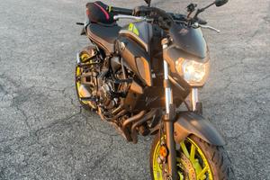 Yamaha mt-07