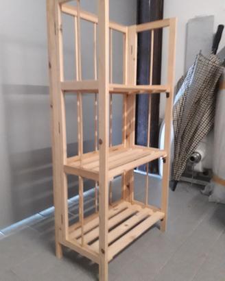 scaffale in legno