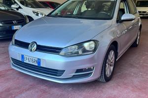 Volkswagen Golf 7. 1.6 TDI DPF Highline NEOPATENTA
