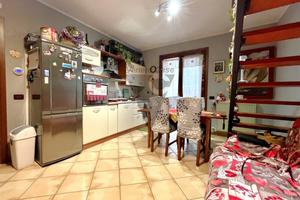 Luminoso appartamento duplex