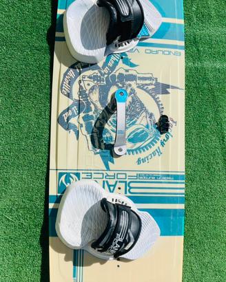 Tavola kitesurf Enduro II in carbonio 139 x 42