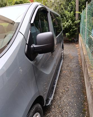 Renault trafic 9 posti 