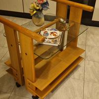 Carrello portavivande, tavolino con portabottiglie