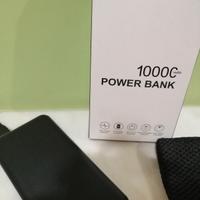 Power bank Capacità di10000 mAh custodia
