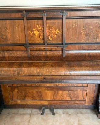 Pianoforte verticale