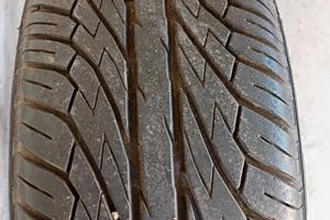 ruota quattro fori 205/60/16 per dacia Sandero.