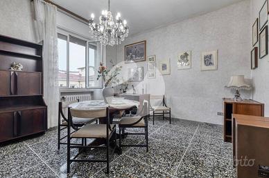 Appartamento di 104 m² con 4 locali a Bologna
