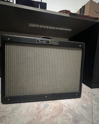 Fender Deluxe amplificatore