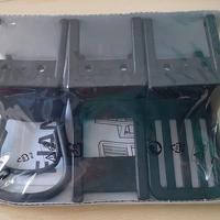 Appendini ikea a forma sedie ancora confezionati. 