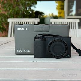 Ricoh GR IIIx - 375 scatti
