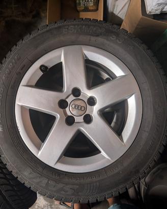 Gomme 205 60 R15 M+S con cerchi in lega Audi A3 A4