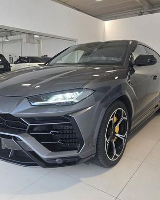 Lamborghini Urus 4.0 V8