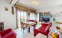 ampio-trilocale-in-villa-in-zona-servita