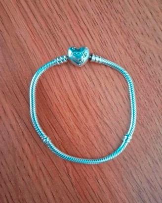 Pandora bracciale con cuore