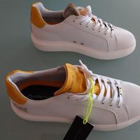 sneakers uomo taglia 40
