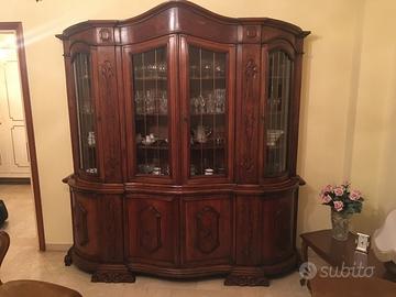 Credenza alta e credenza bassa