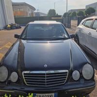 Ricambi Mercedes W210 Classe E 270 CDI - 2002