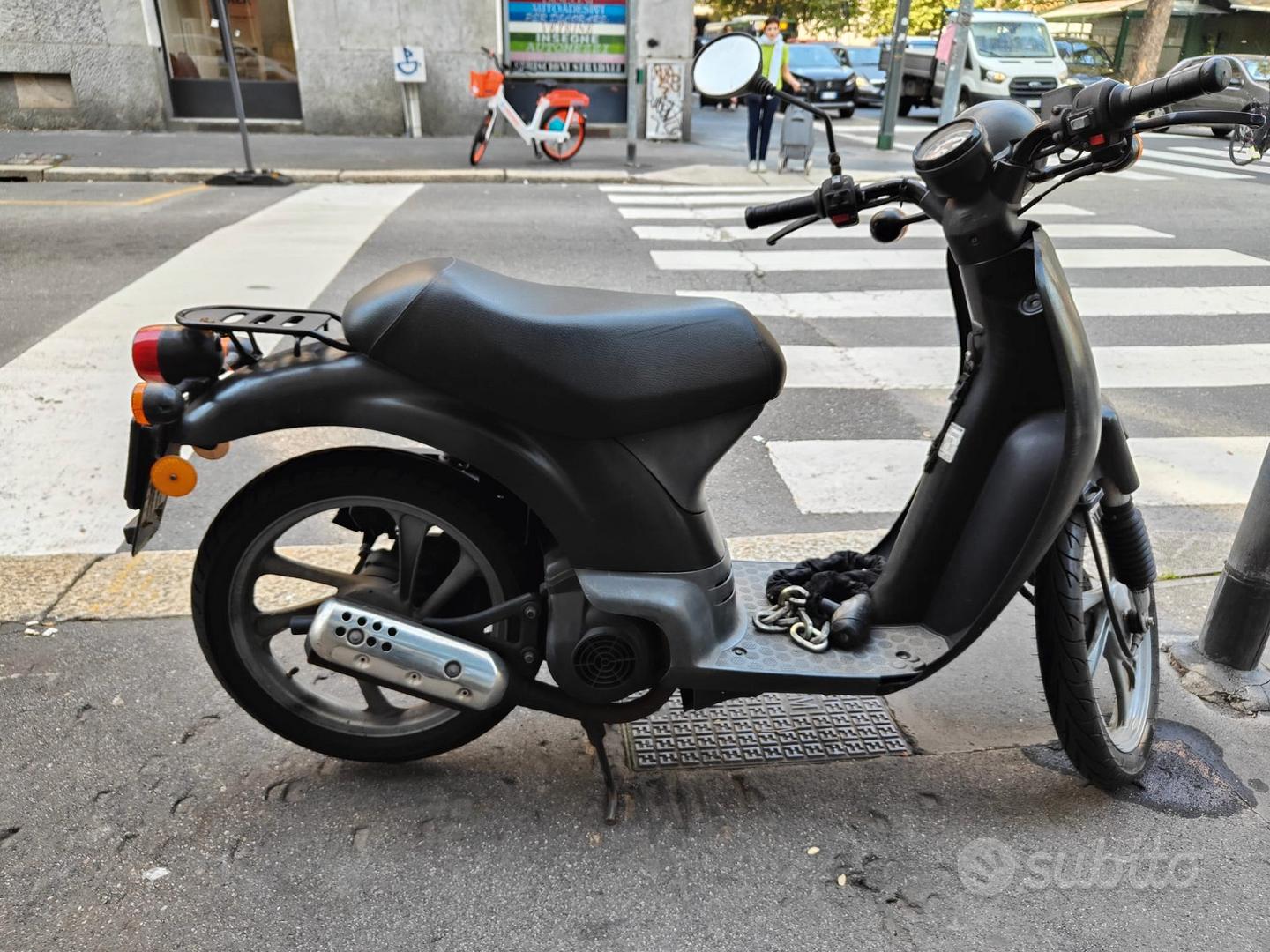 Honda Sgx50 Plastiche Honda Sky 50 Honda Sky 2011 Moto E Scooter