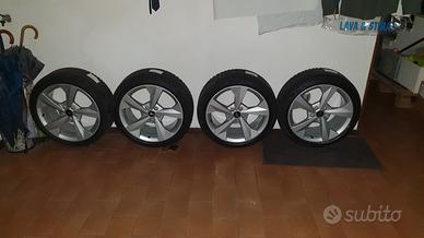 Cerchi 18 audi a3 8y nuovi + gomme invernali nuove