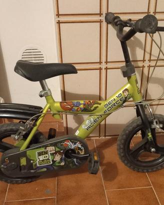 BICICLETTINA BEN10 ALIEN FORCE 