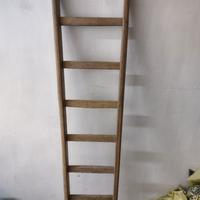 Scaletta in legno altezza 1,60 m