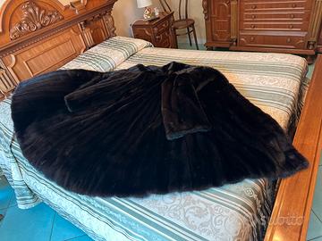 VISONE  LUNGO MASCHIO NERO