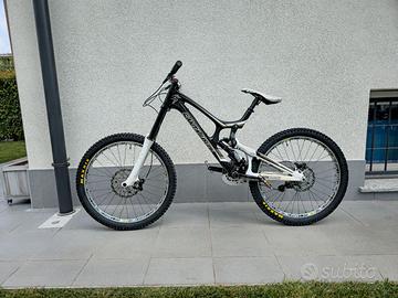 Santa Cruz V10 Mk4 Carbon