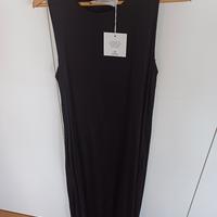 vestito smanicato nero
