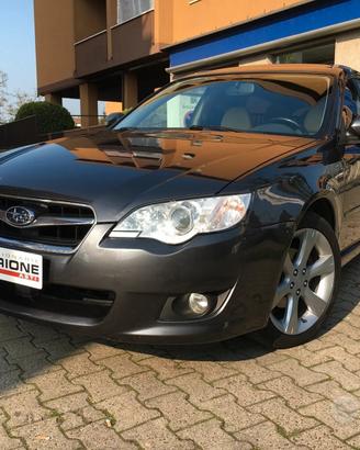 Subaru Legacy 2.0 GPL 4X4 A/T