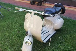 Vespa Piaggio 125 VN2M 1960