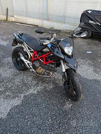 DUCATI HIPERMOTARD