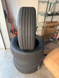 4 gomme Continental 235-55-19