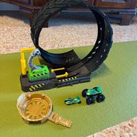 Pista Hot Wheels loop monster truck