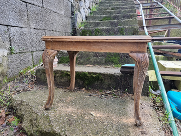 Tavolino antico