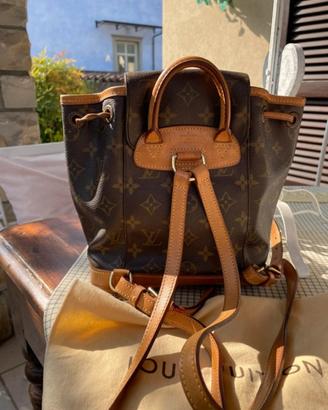 Louis Vuitton Montsouris mini