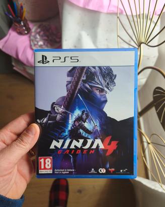 Ninja gaiden 4 ps5 pari al nuovo 