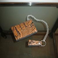 Portafoglio in vera pelle con catena per cintura