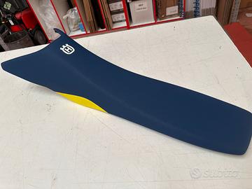 Copertine sella Husqvarna 701