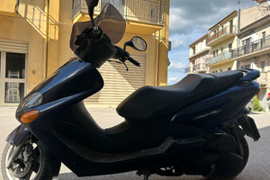 Yamaha majesty 150cc