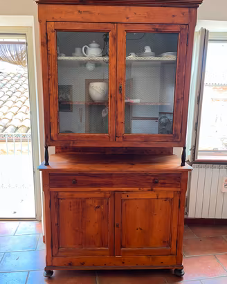 mobile credenza