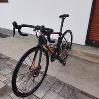 TREK EMONDA SLR 8