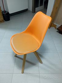 Sedia in plastica legno