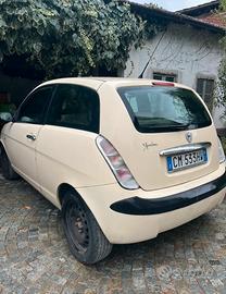 lancia Ypsilon 1.2 Oro (44 kw)