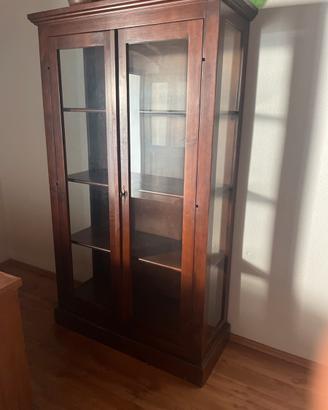 Mobile antico in legno e vetro