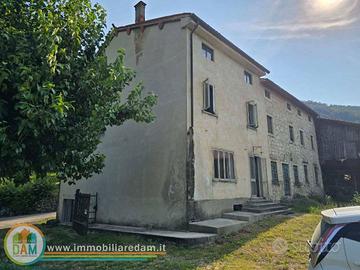 Casa indipendente di 195 m² con 4 locali a Brendol