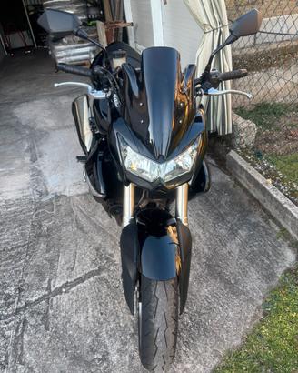 Kawasaki z1000