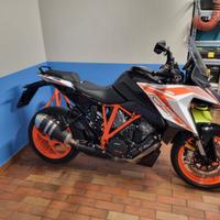 KTM 1290 super duke GT
