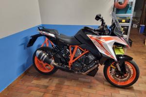 KTM 1290 super duke GT
