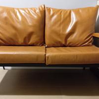 Divanetto stile vintage industriale