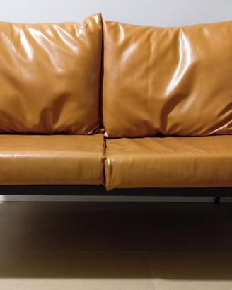 Divanetto stile vintage industriale